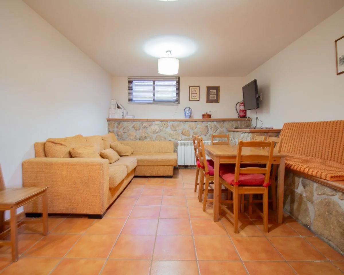 Finca en Venta en Navaluenga