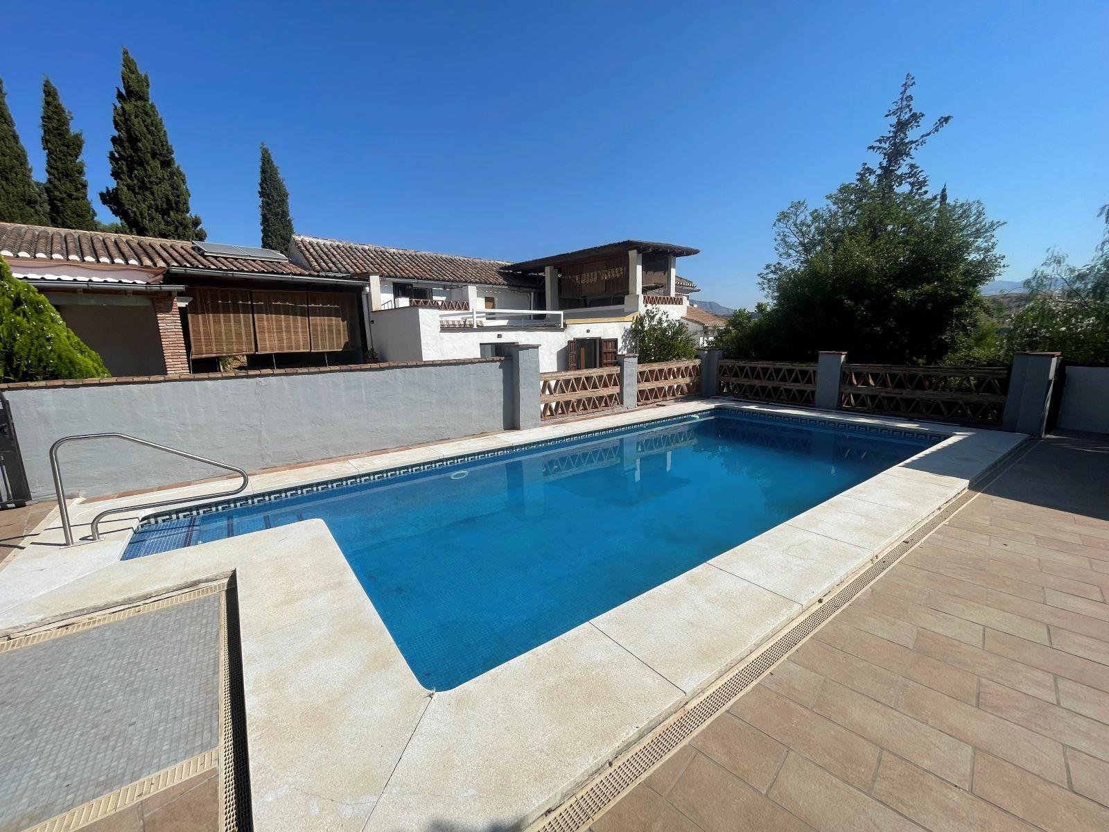 Casa en Venta en Álora