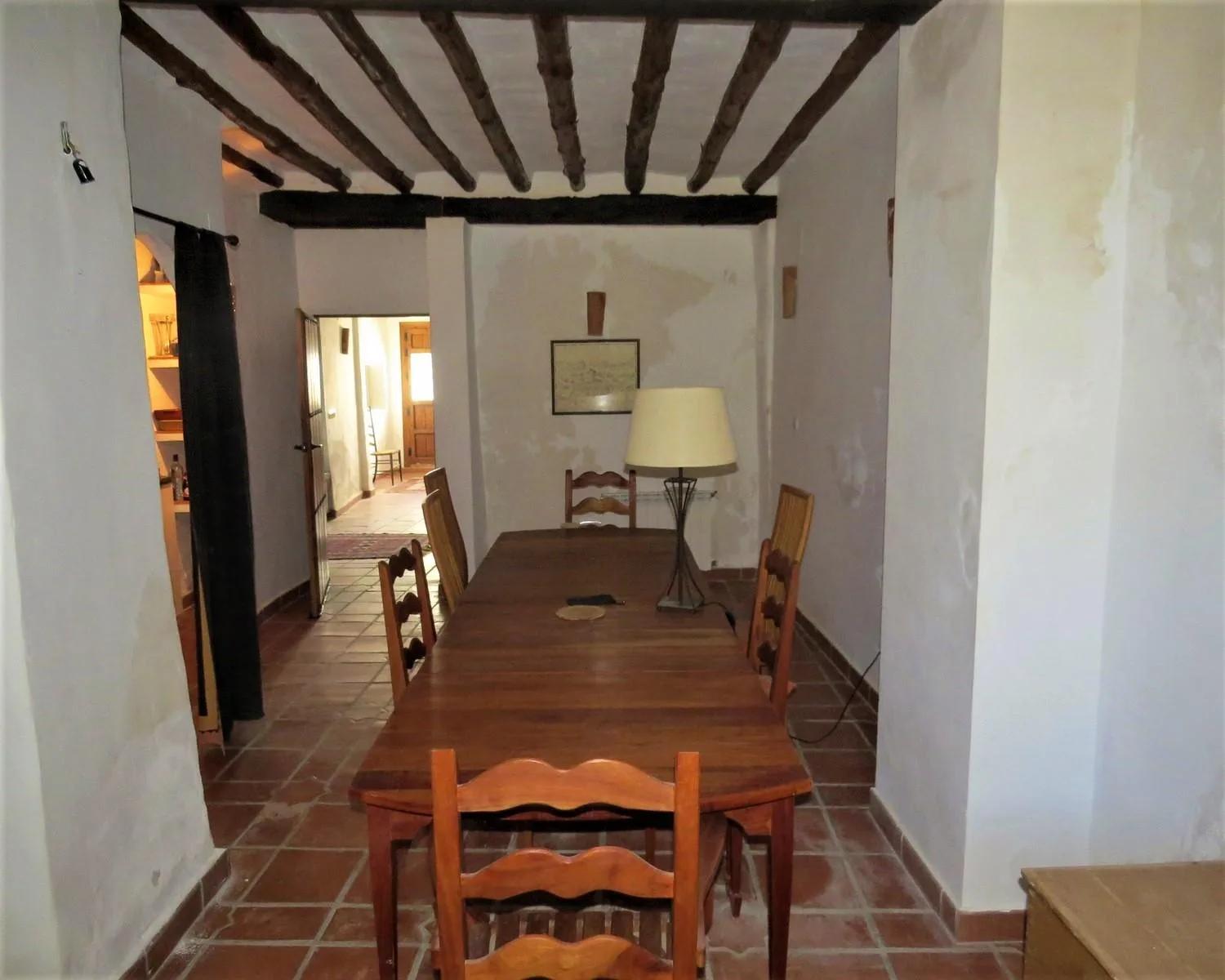 House for Sale in Cástaras