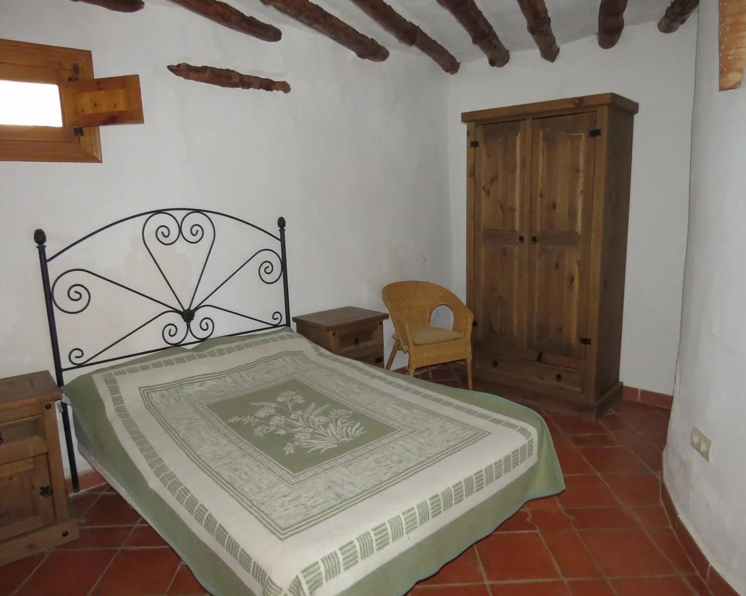 House for Sale in Cástaras