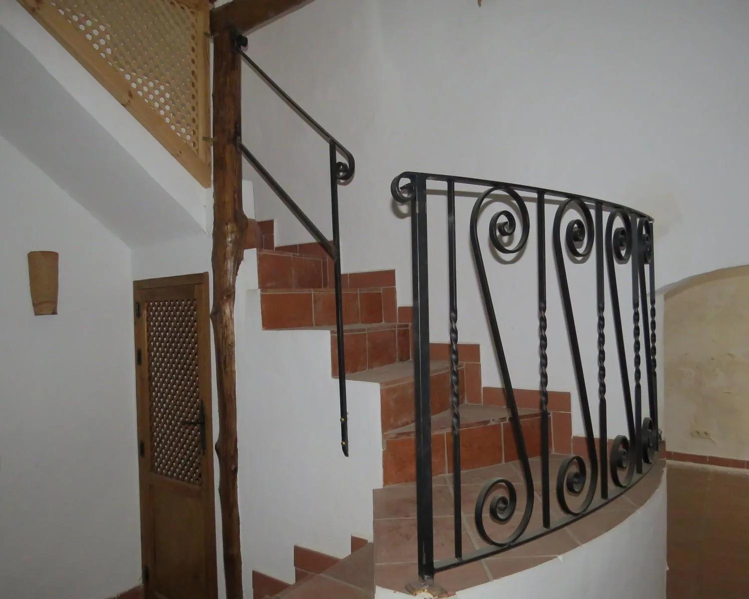 House for Sale in Cástaras
