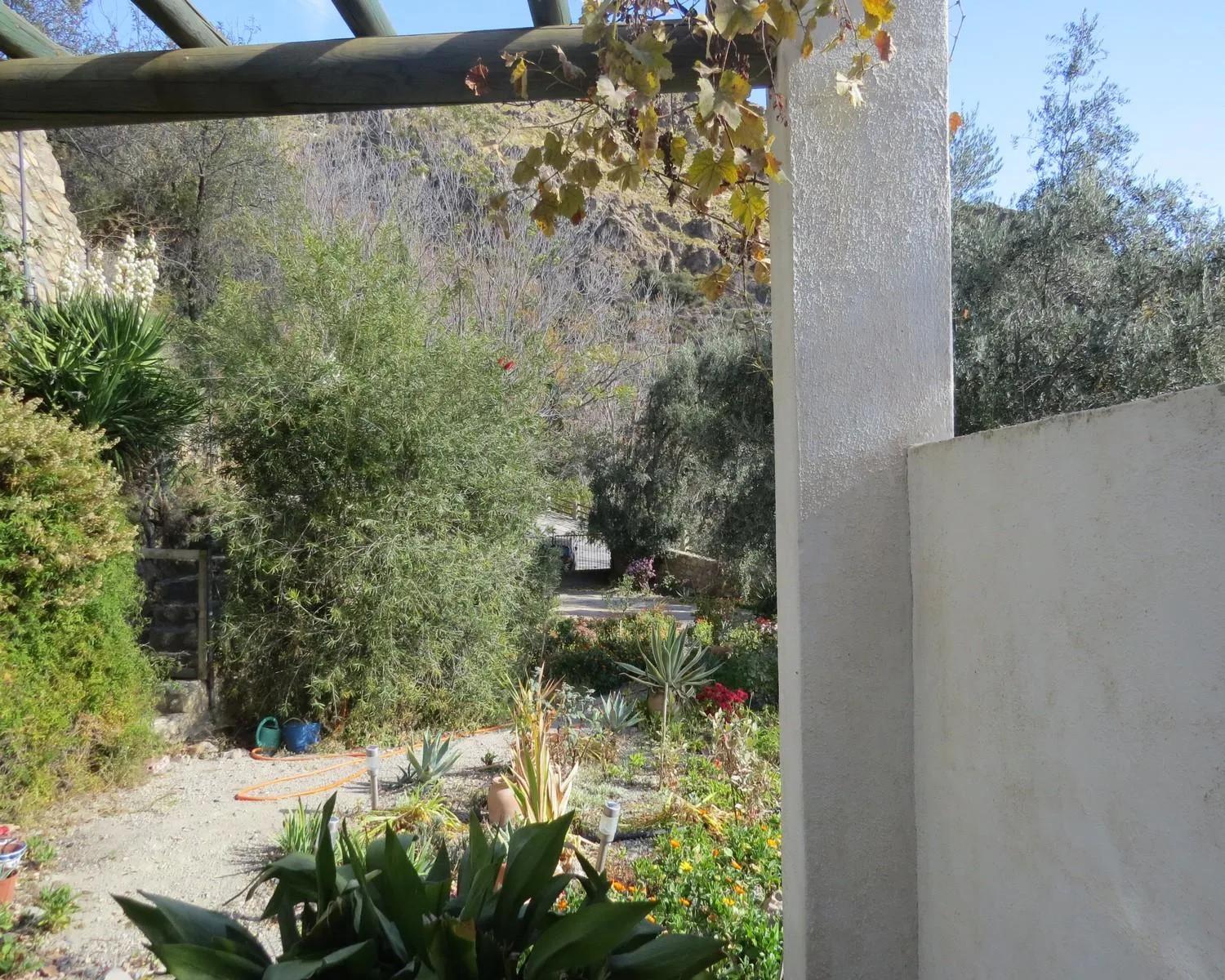 House for Sale in Cástaras
