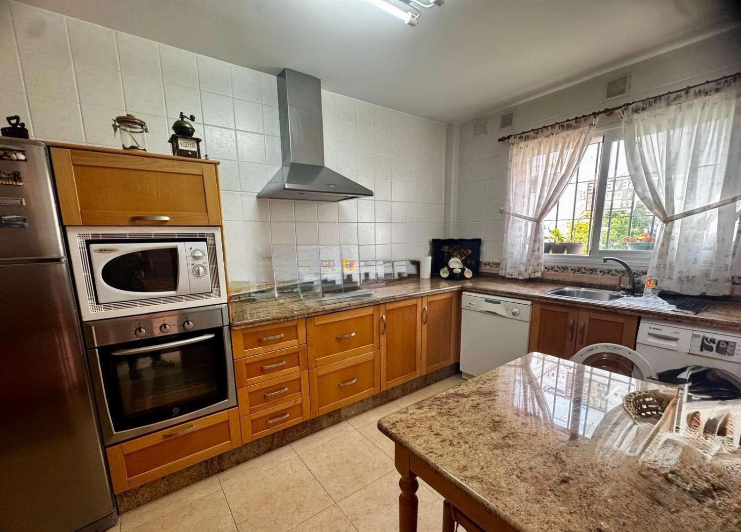 Adosado en Venta en Torrox