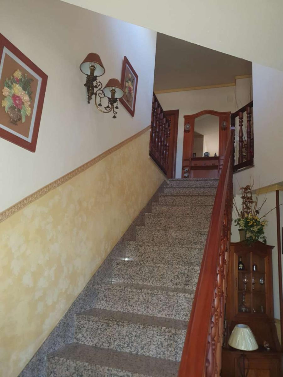 Chalet en Venta en Linares