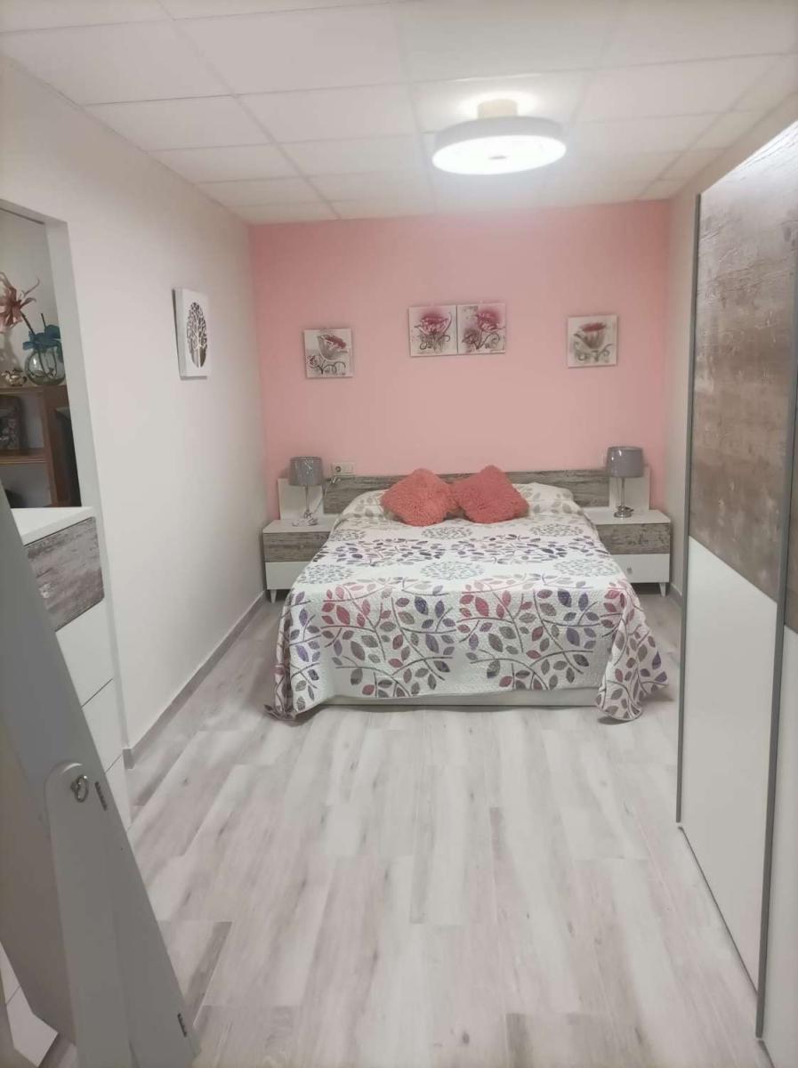 Chalet en Venta en Linares