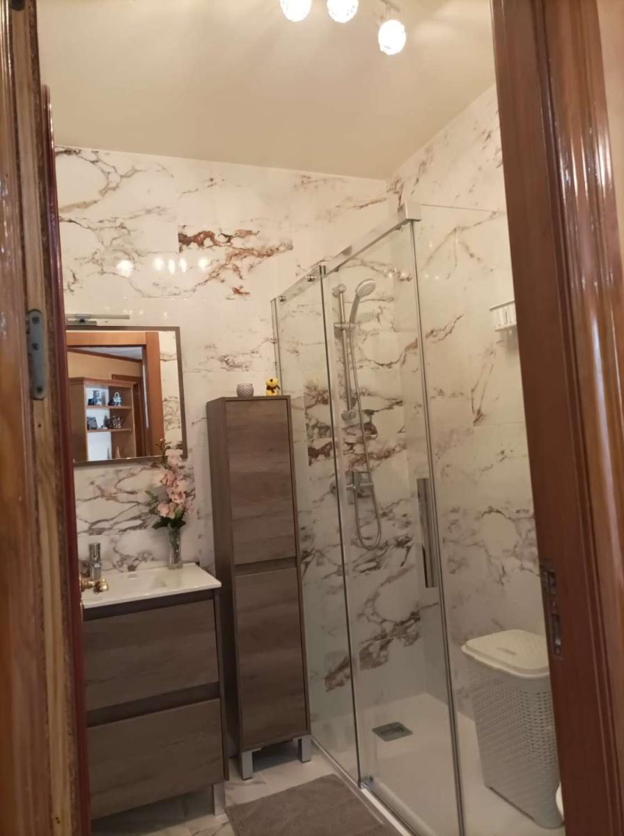 Chalet for Sale in Linares