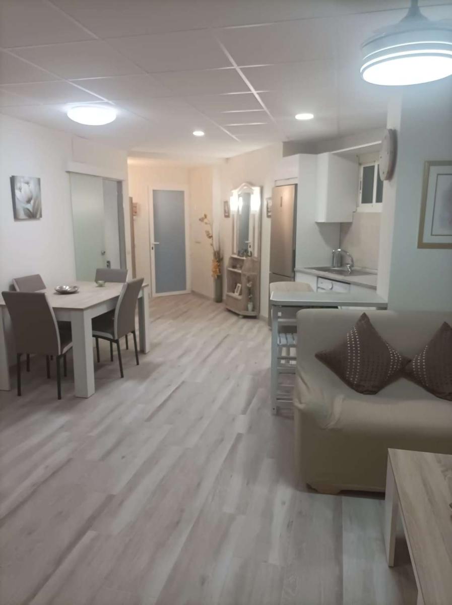 Chalet for Sale in Linares