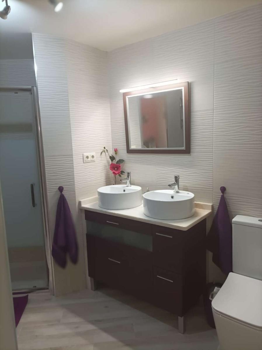 Chalet for Sale in Linares
