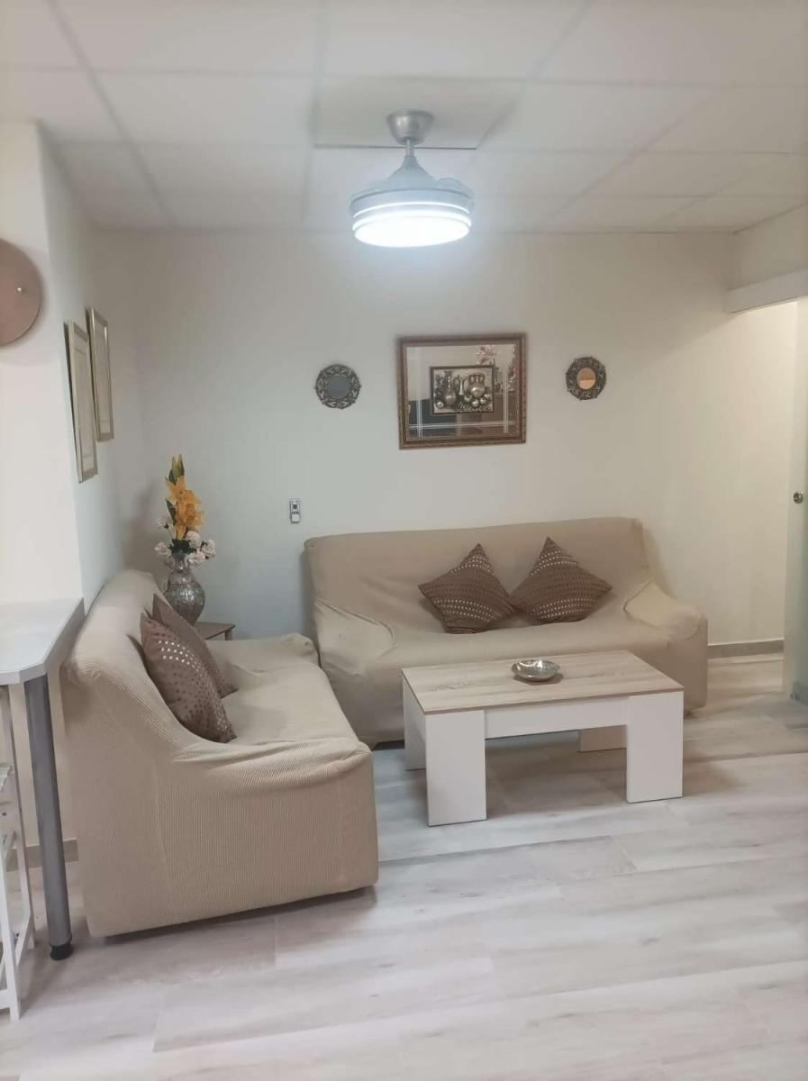 Chalet for Sale in Linares