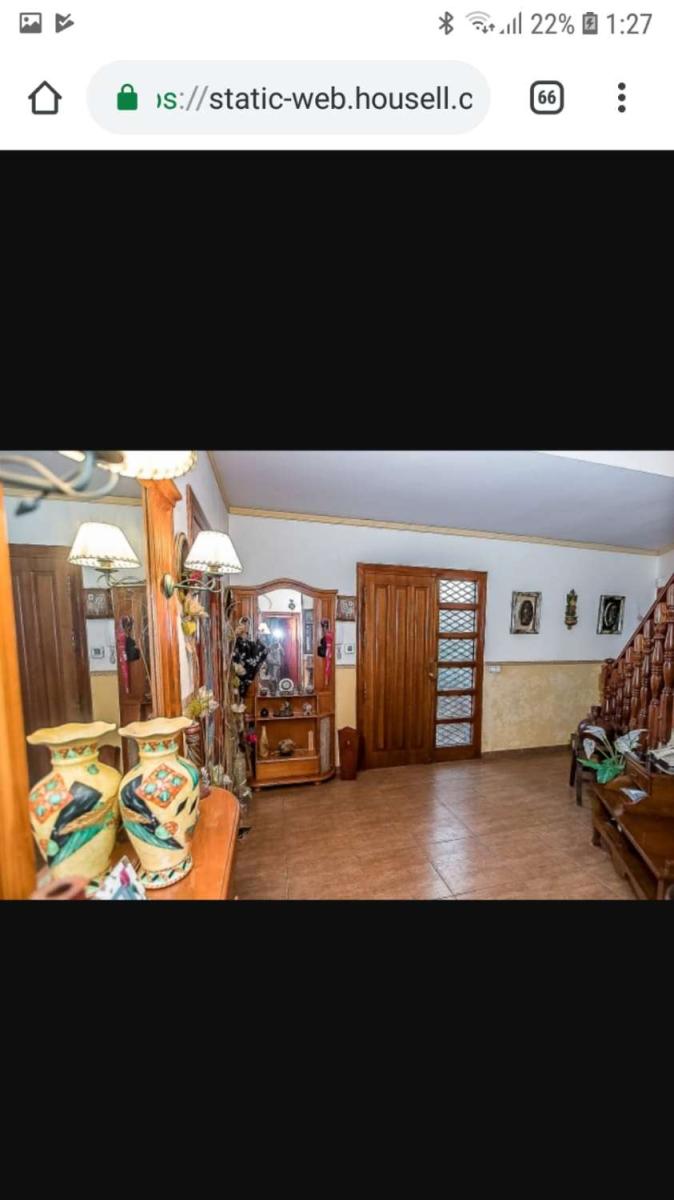 Chalet en Venta en Linares