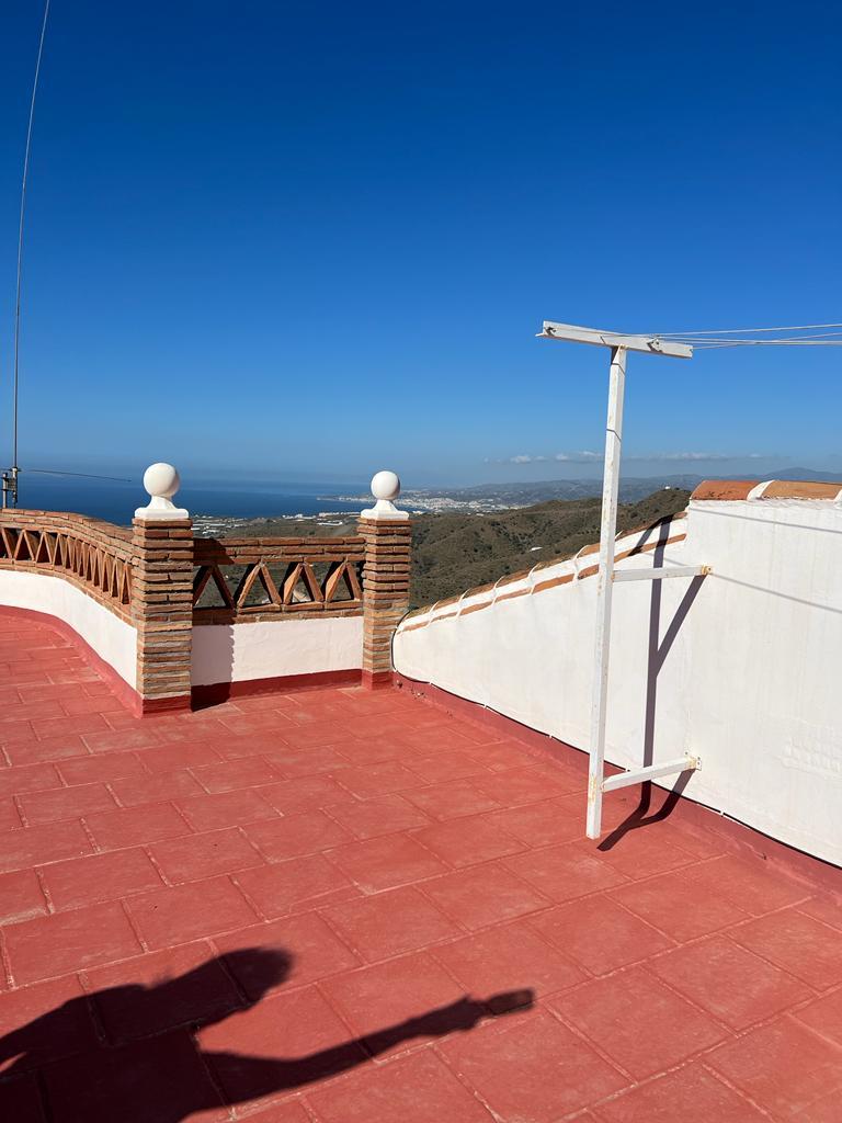 Chalet for Sale in Torrox