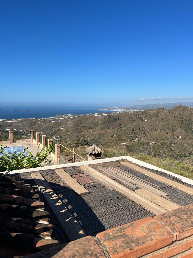 Chalet for Sale in Torrox