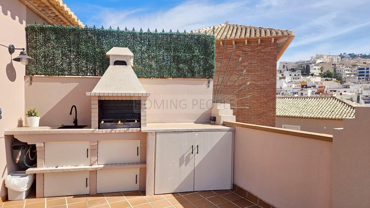 Penthouse for Rent in Almuñécar