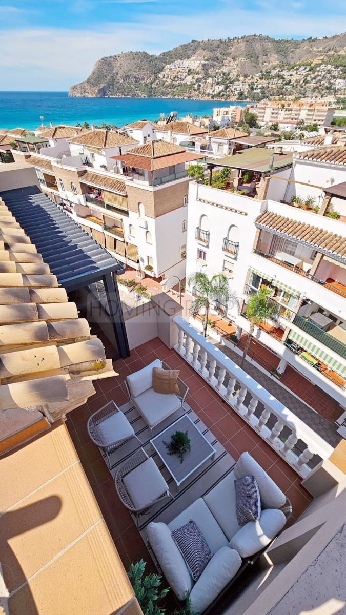 Penthouse for Rent in Almuñécar