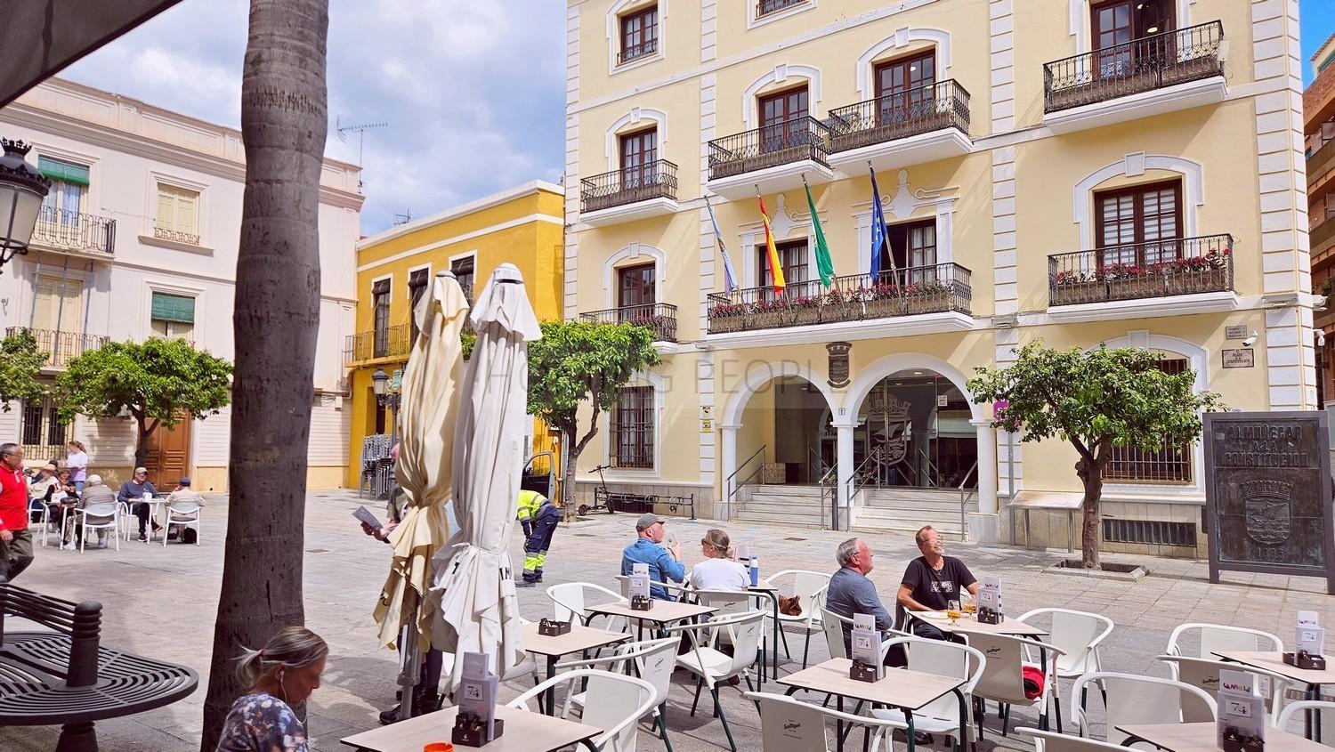 Penthouse for Rent in Almuñécar