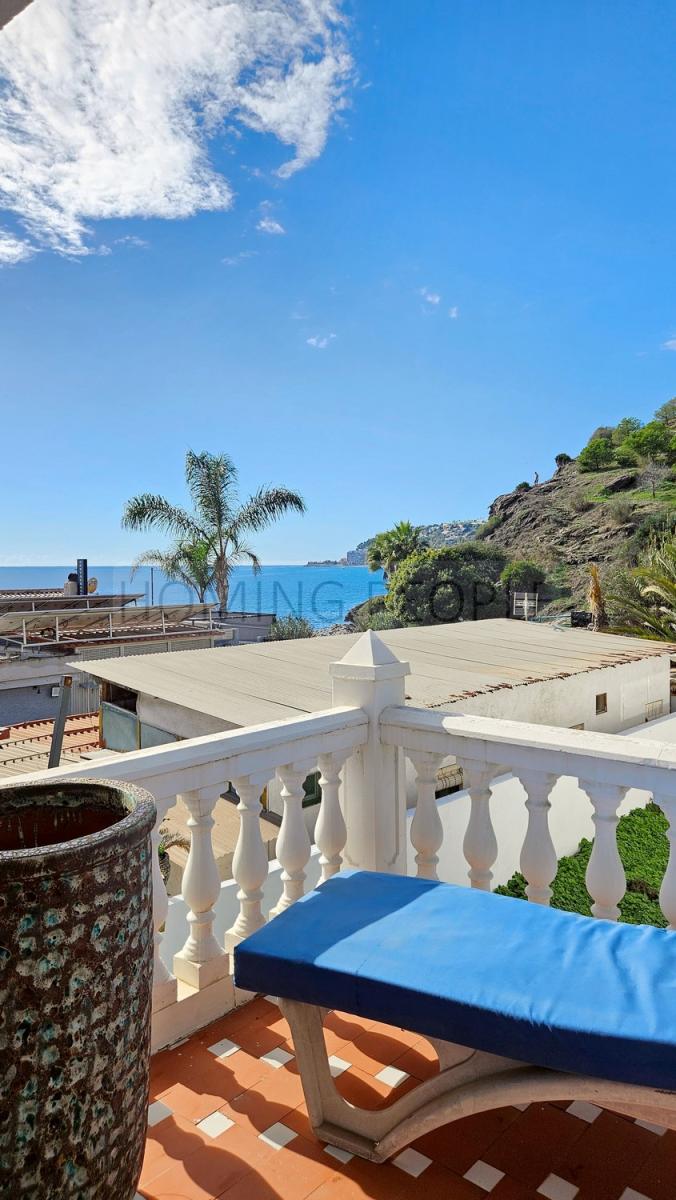 Apartment for Rent in Almuñécar