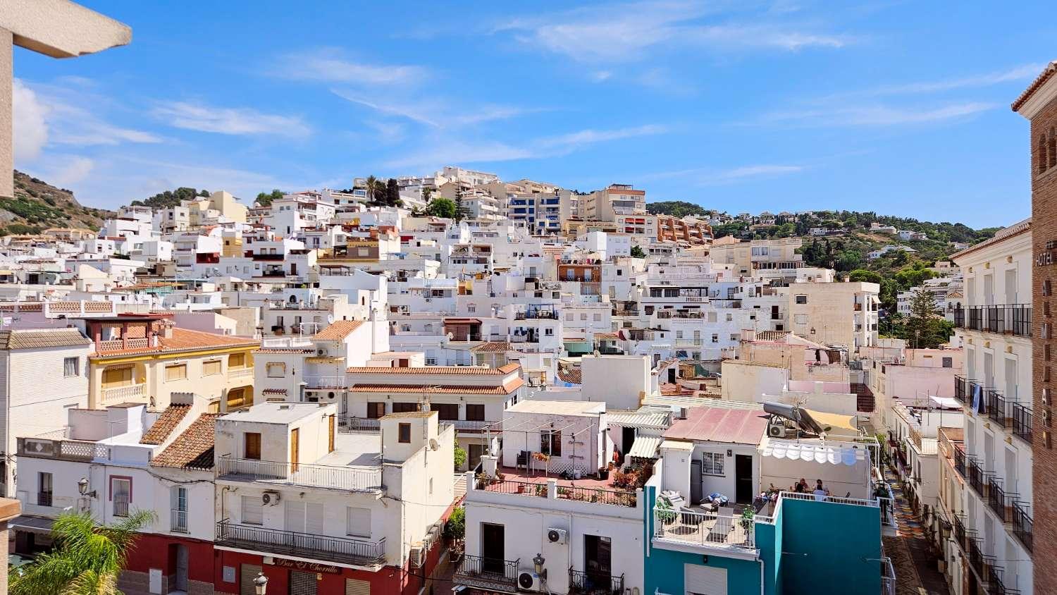 Flat for Rent in Almuñécar