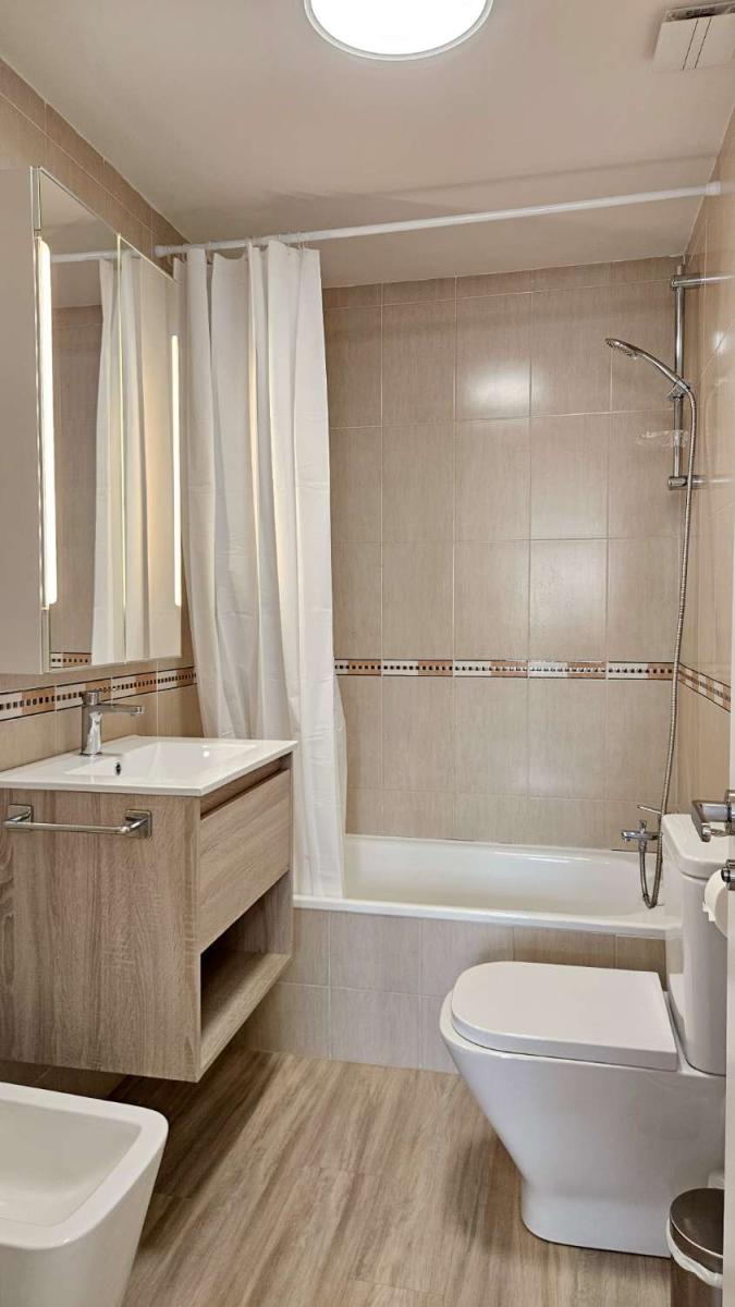 Flat for Rent in Almuñécar
