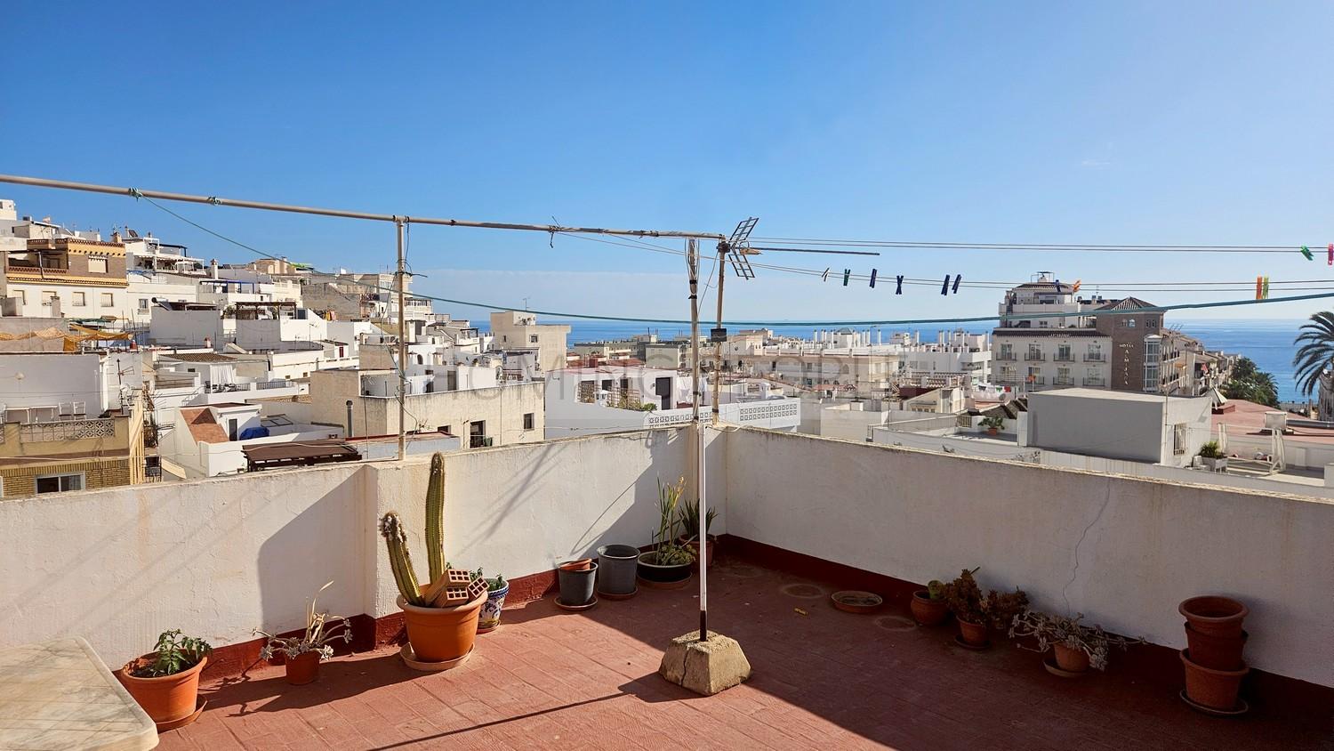 Flat for Rent in Almuñécar