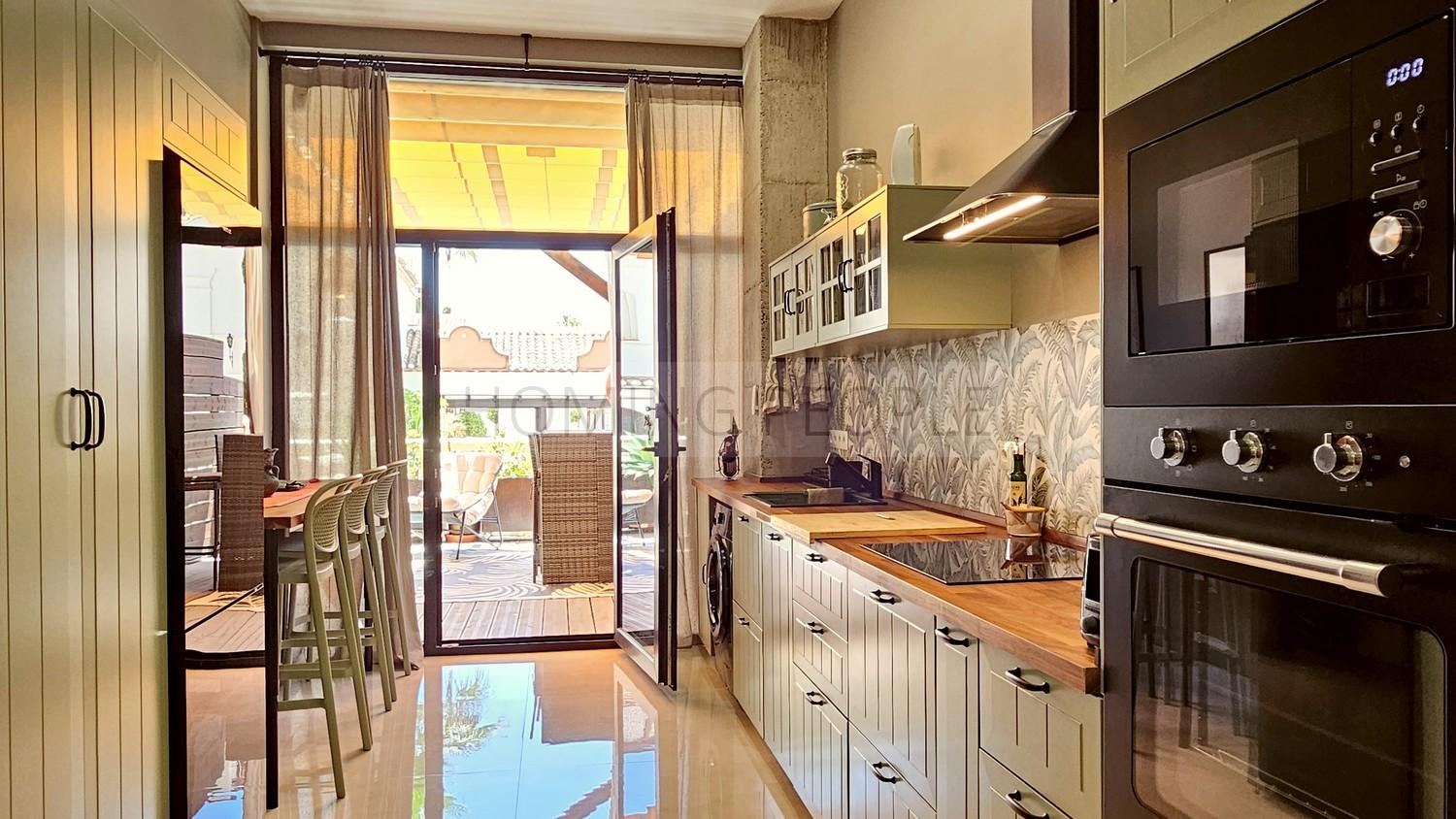 Flat for Rent in Almuñécar