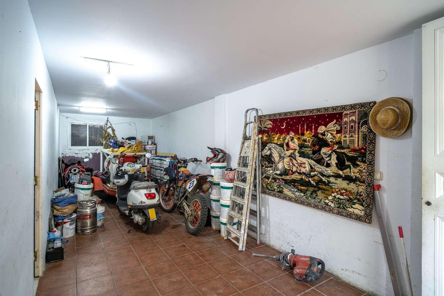 Adosado en Venta en Vélez-Málaga
