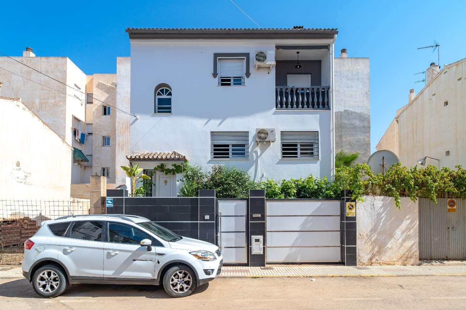 Adosado en Venta en Vélez-Málaga