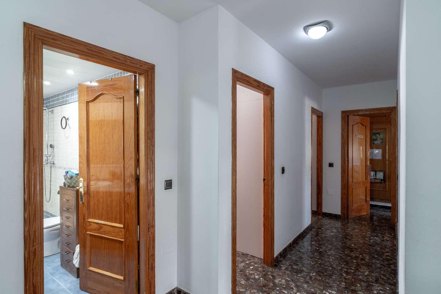 Adosado en Venta en Vélez-Málaga
