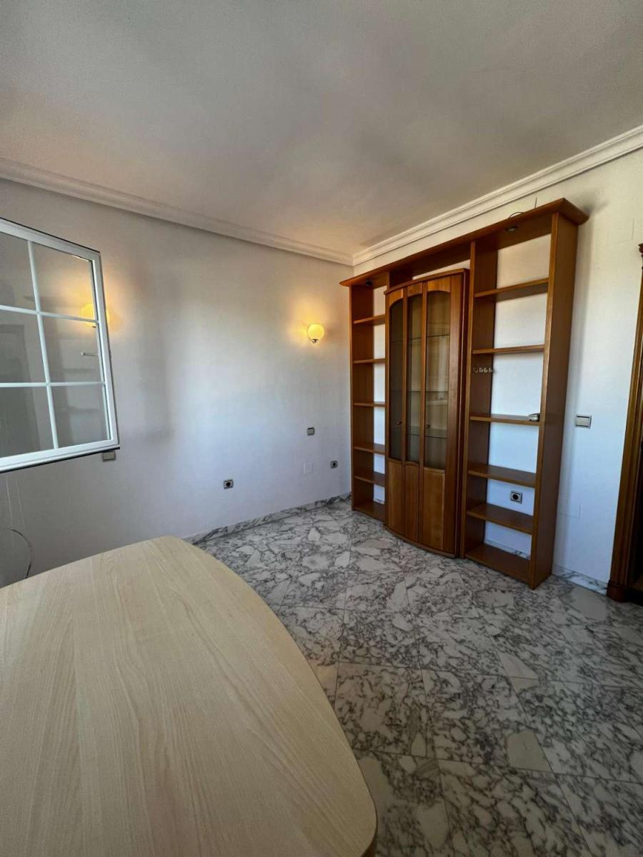 Chalet for Sale in Caleta de Vélez