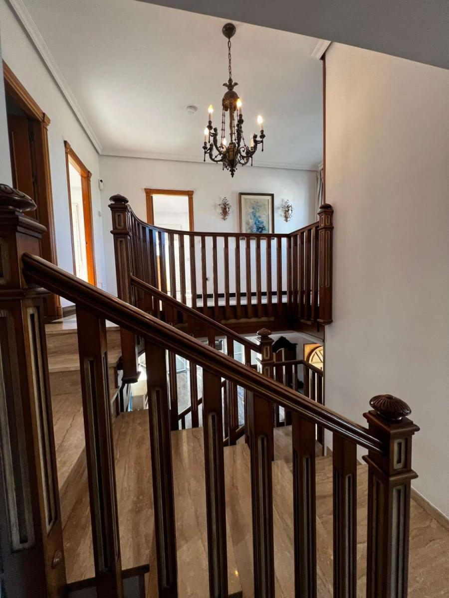Chalet for Sale in Caleta de Vélez