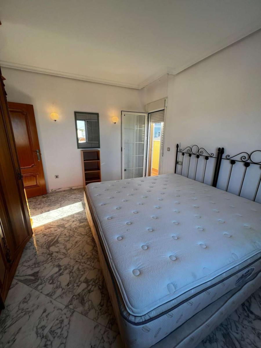 Chalet for Sale in Caleta de Vélez