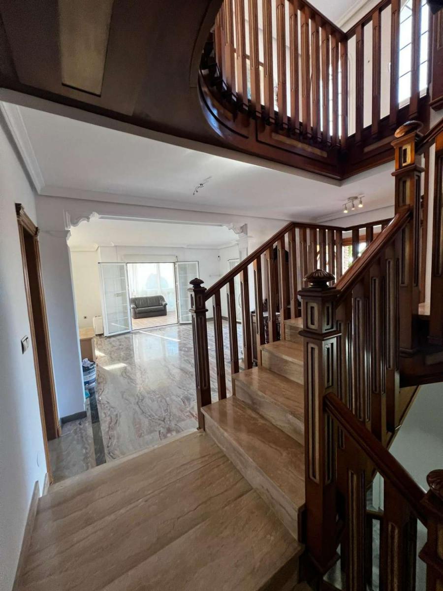 Chalet for Sale in Caleta de Vélez