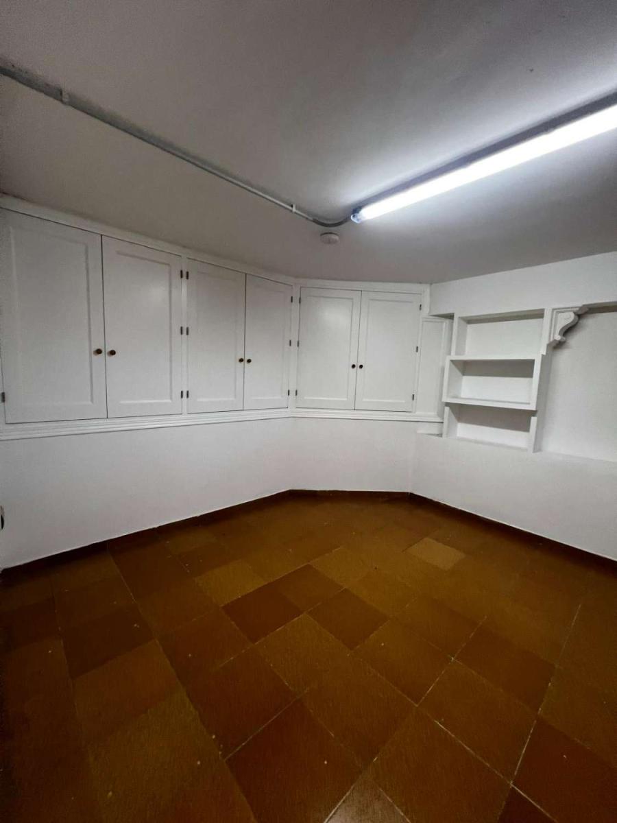 Chalet for Sale in Caleta de Vélez