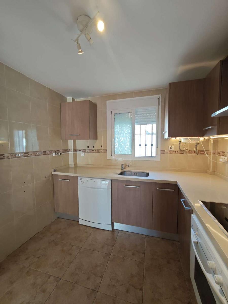 Semi-detached House for Sale in Alcaucín