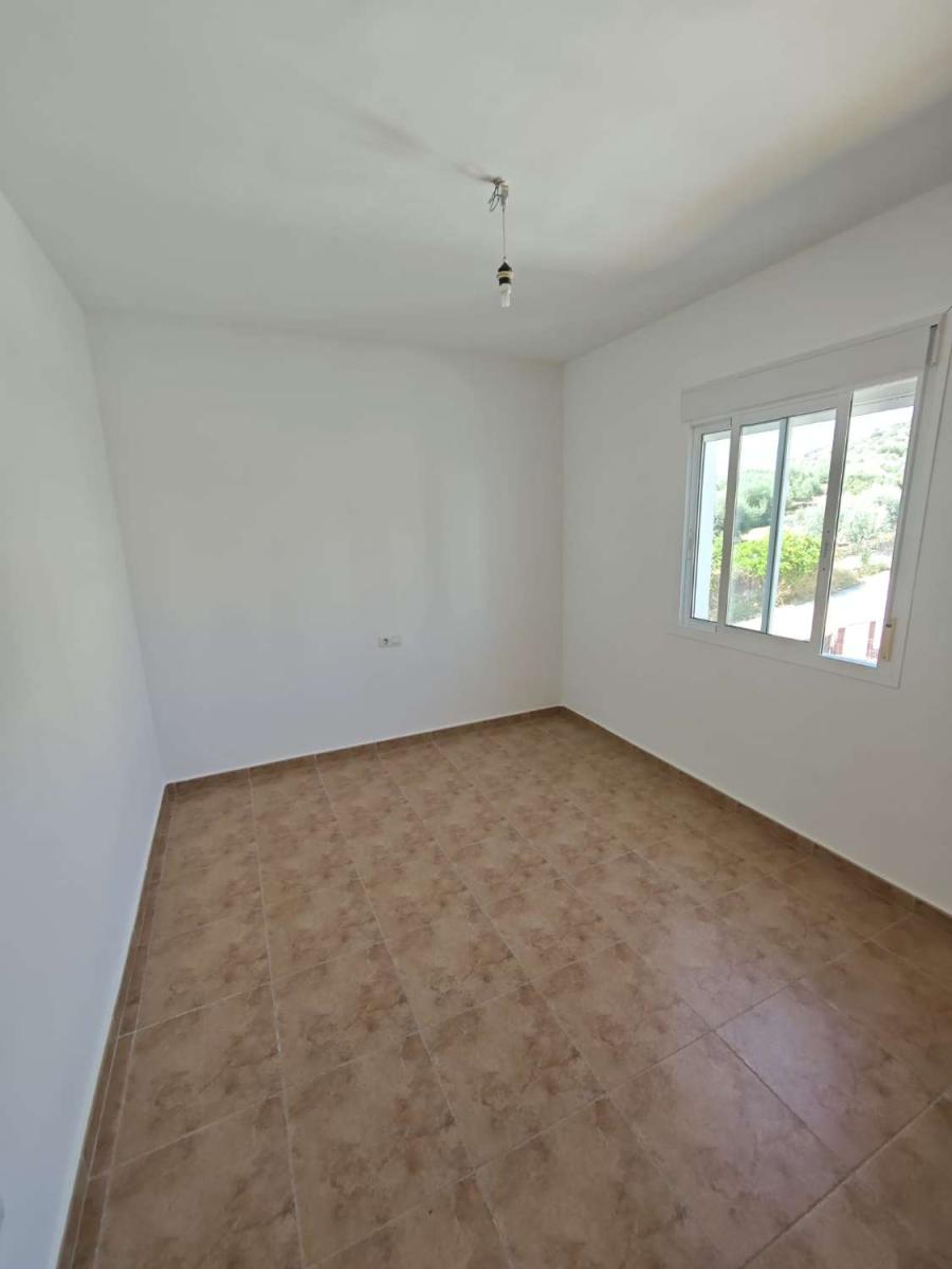 Semi-detached House for Sale in Alcaucín