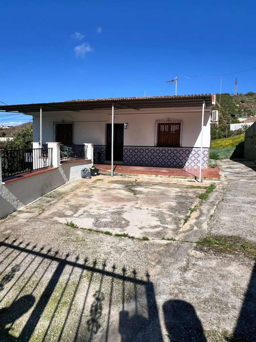 Country Property for Sale in Vélez-Málaga