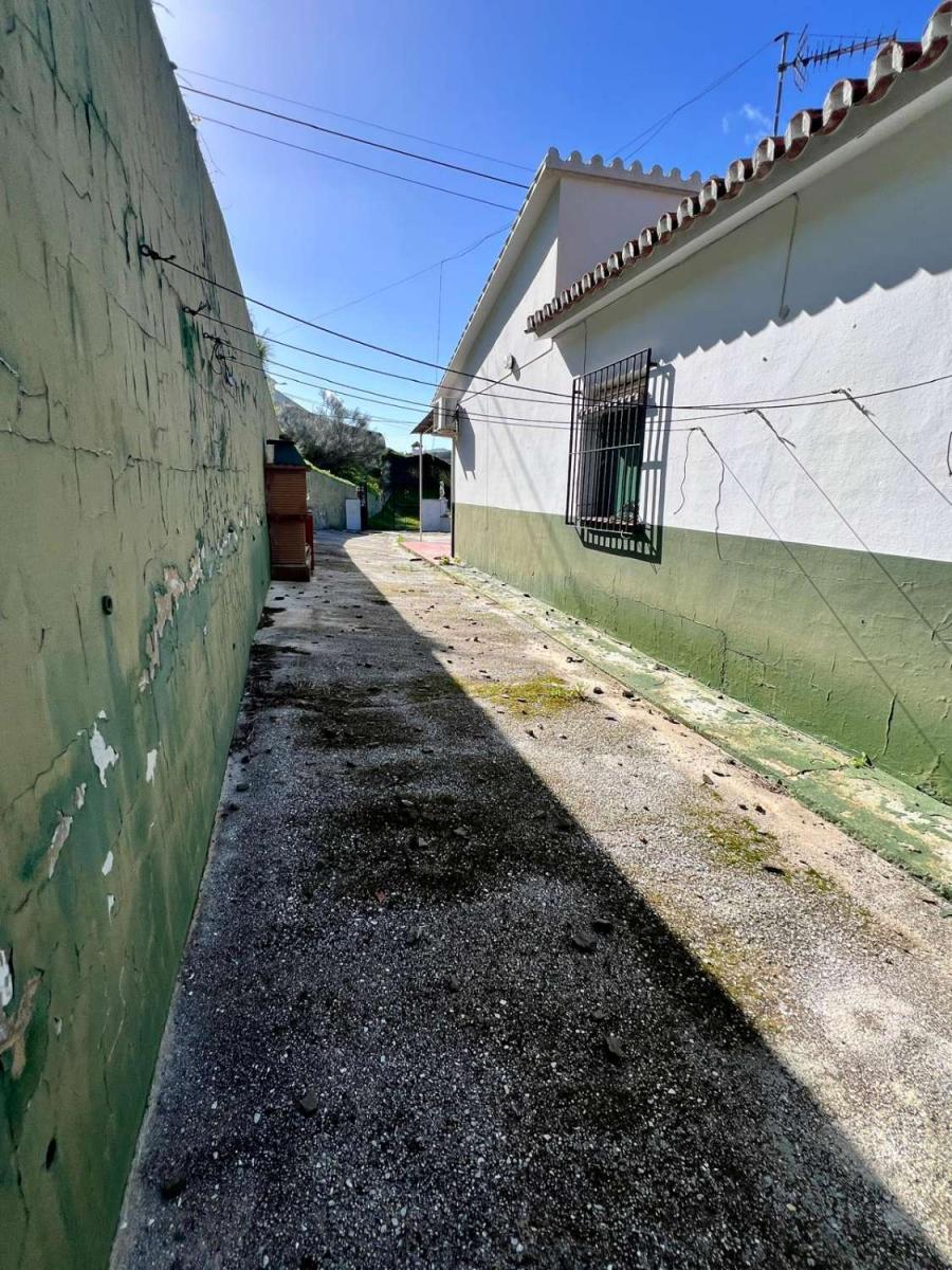 Country Property for Sale in Vélez-Málaga