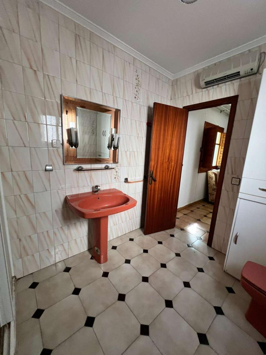 Country Property for Sale in Vélez-Málaga
