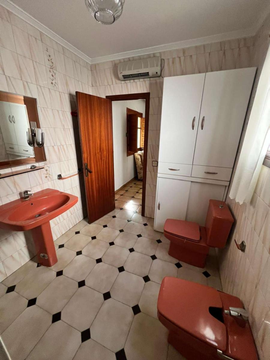 Country Property for Sale in Vélez-Málaga