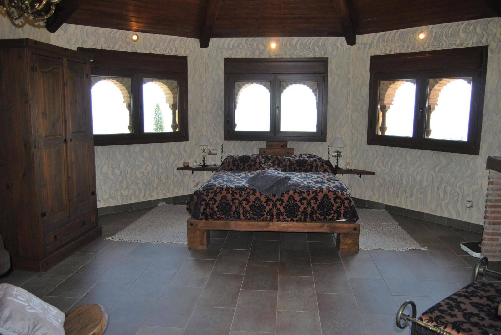Villa for Sale in Salobreña