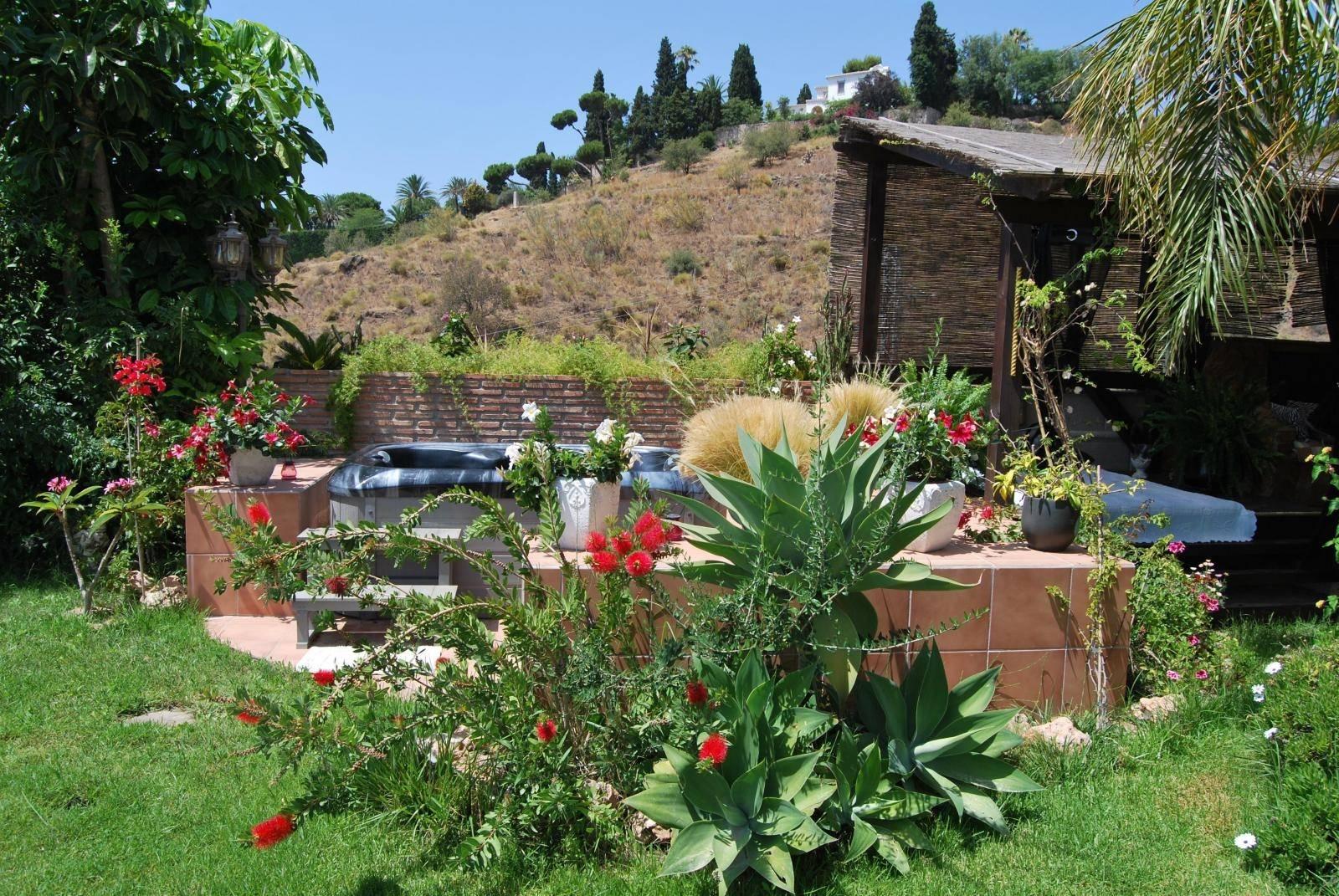Villa for Sale in Salobreña