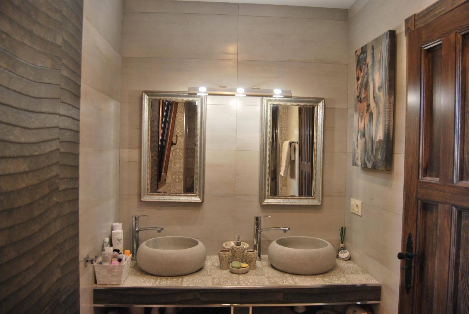 Villa for Sale in Salobreña