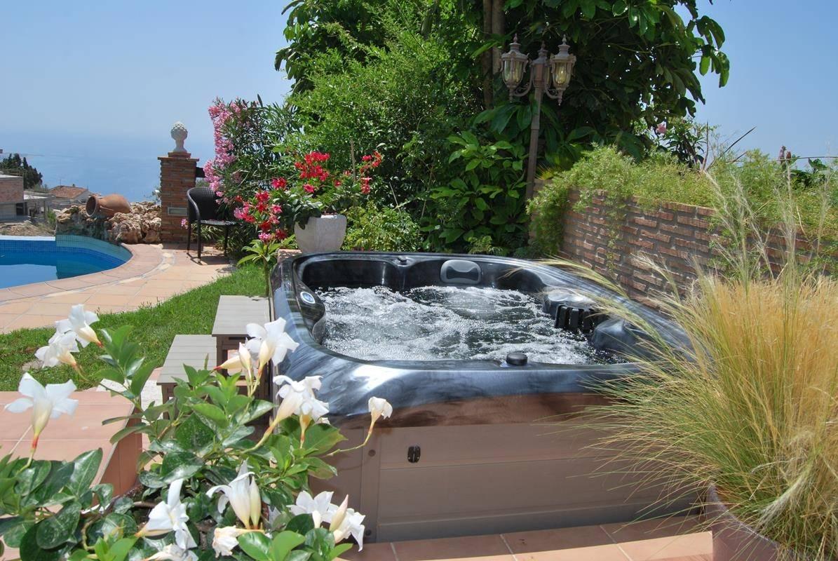 Villa for Sale in Salobreña