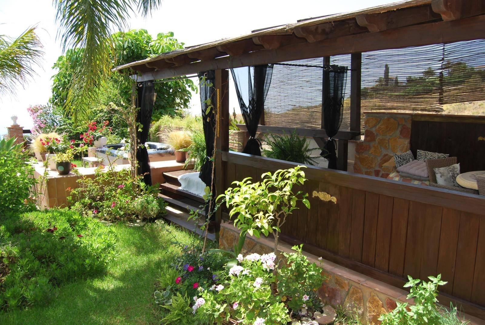 Villa for Sale in Salobreña