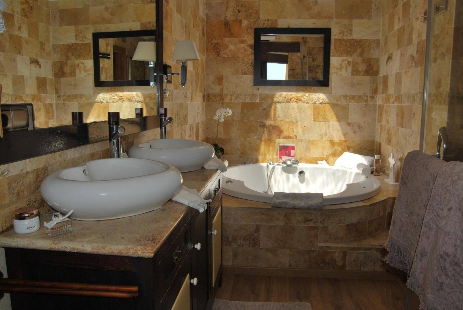 Villa for Sale in Salobreña