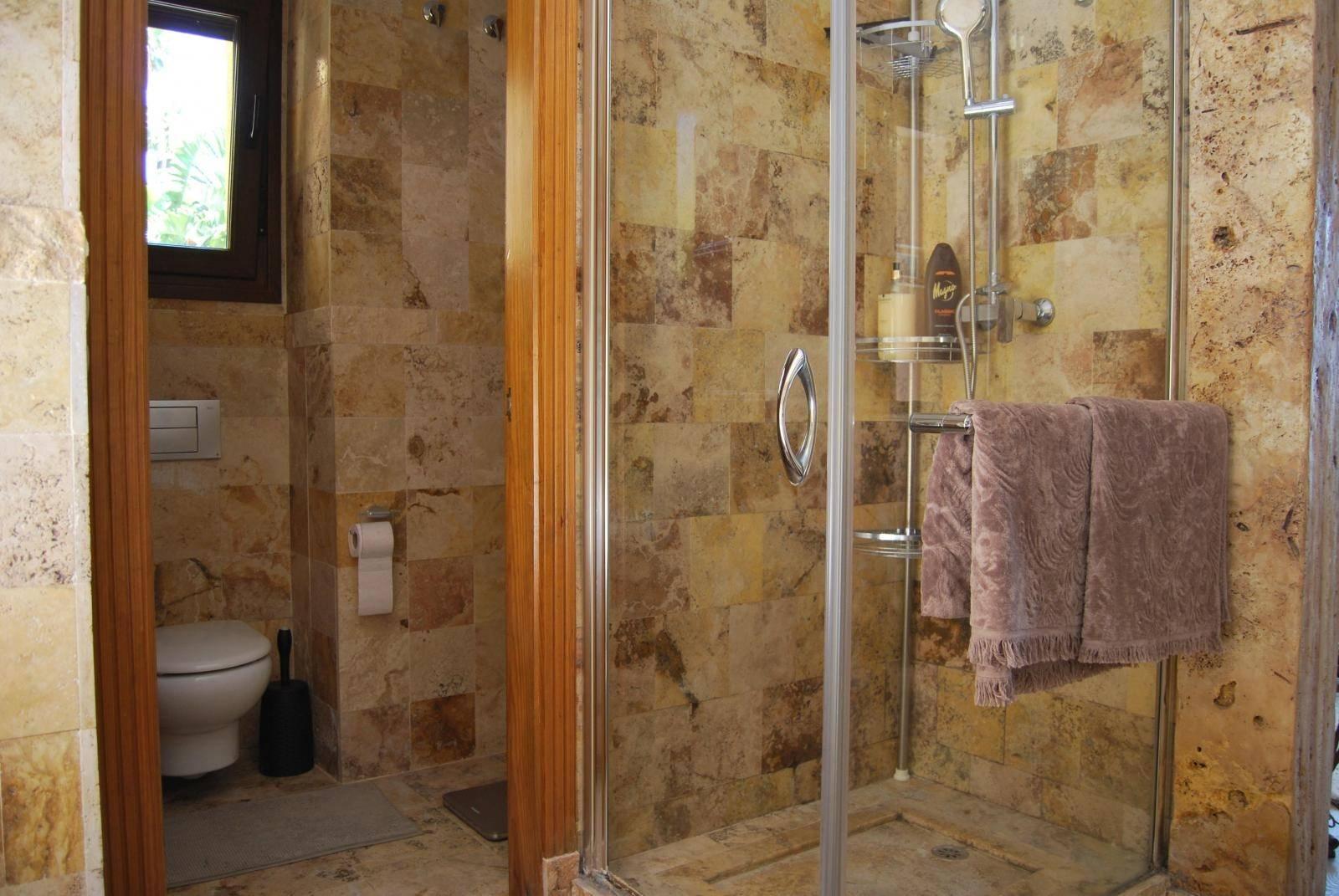 Villa for Sale in Salobreña
