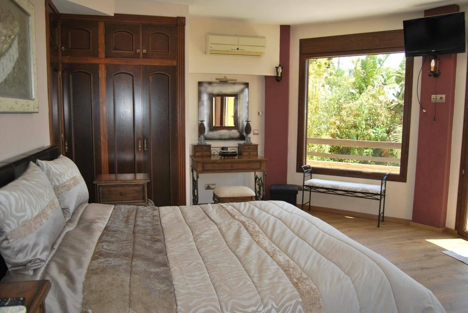 Villa for Sale in Salobreña