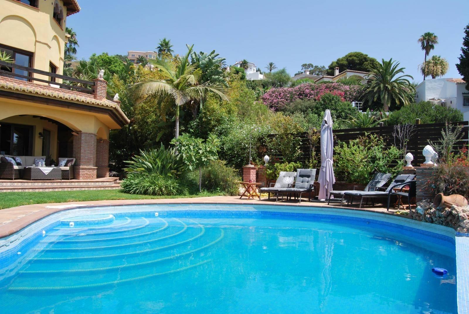 Villa for Sale in Salobreña