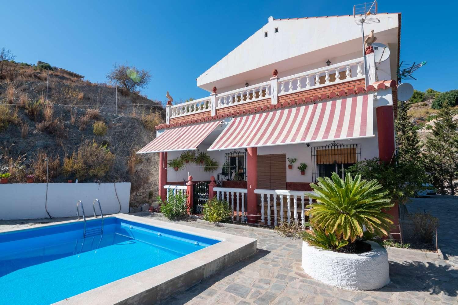 House for Sale in Molvízar