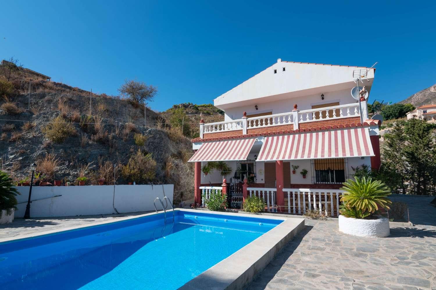 House for Sale in Molvízar
