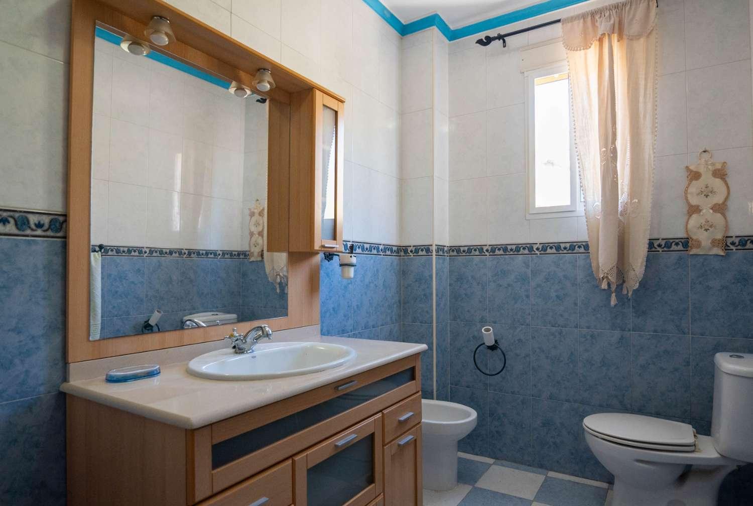 House for Sale in Molvízar